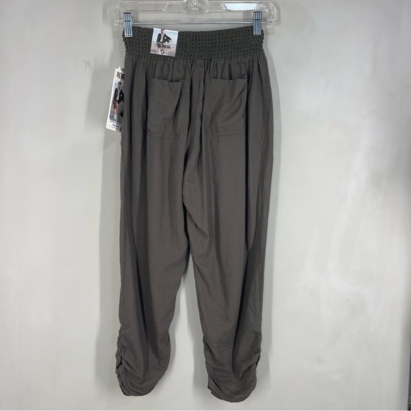 Rewash Cropped Ruched Jogger Soft Pants New Size Small - Picture 9 of 13